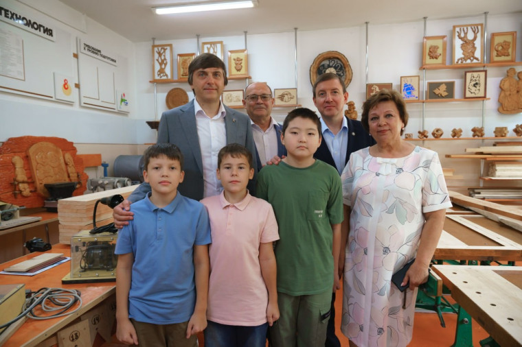 Сергей Кравцов провел августовское педагогическое совещание в Республике Алтай.